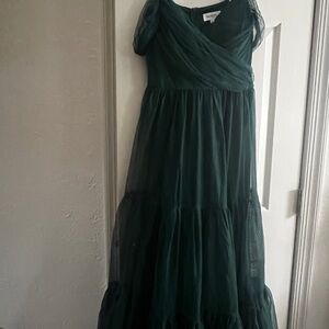 Elegant Green Maxi Dress